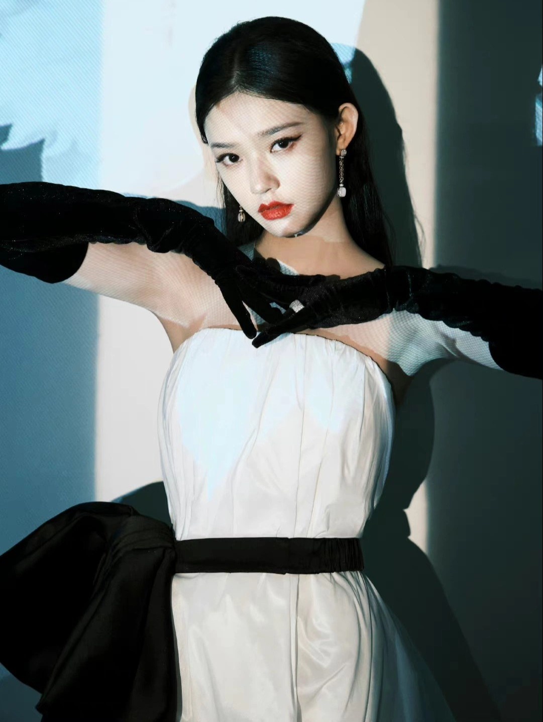 Lâm Duẫn sa sút ảnh 10 Lam Duan sa sut anh 10