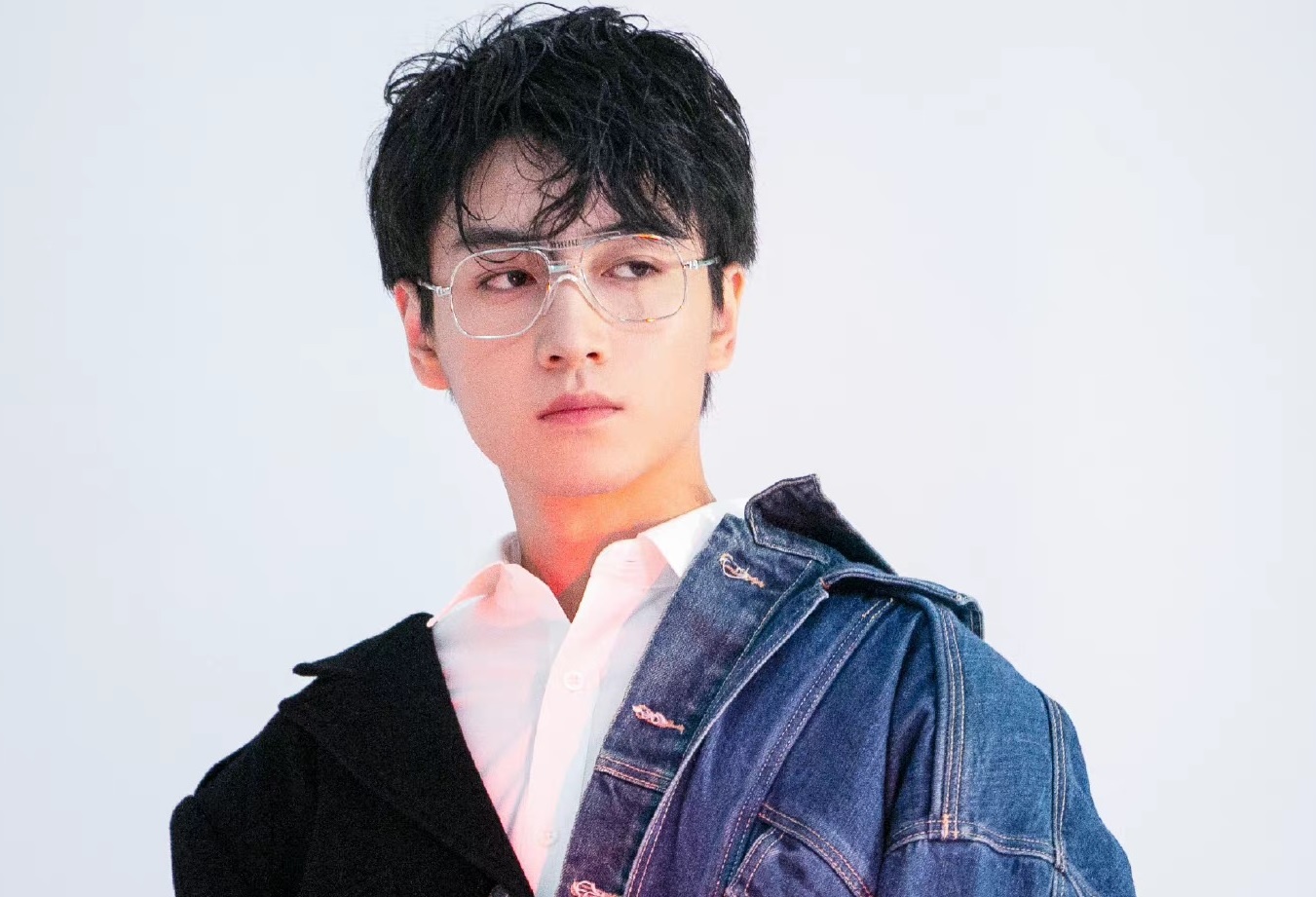 Tai tu bi ghet vi lanh nhat voi Luu Diec Phi, loi dung Trieu Le Dinh hinh anh