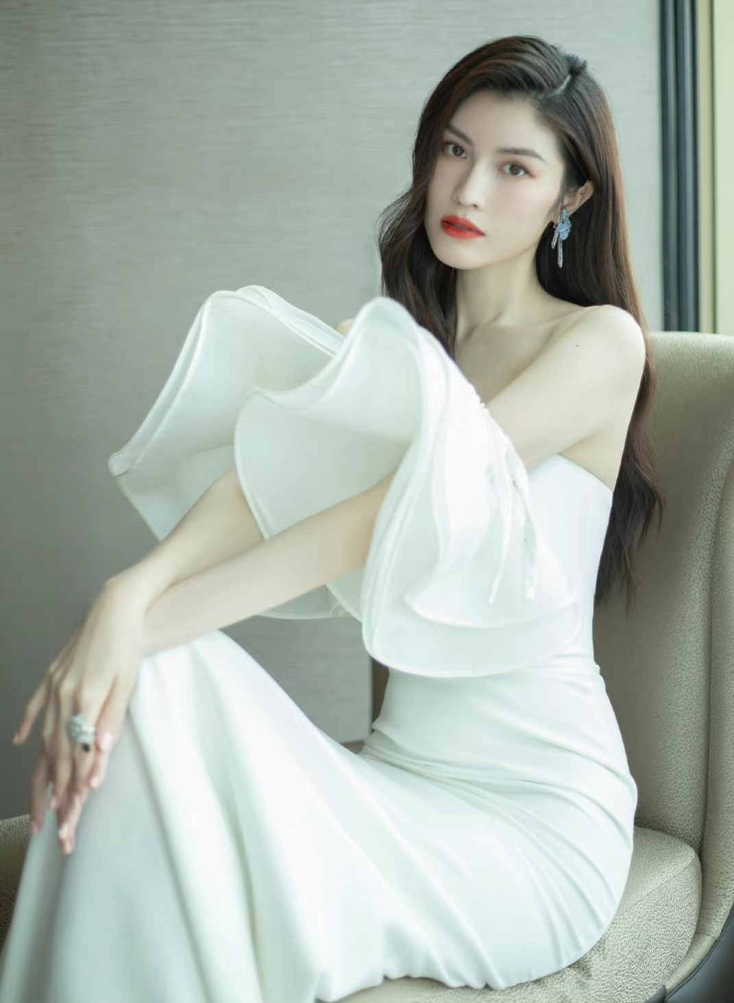 Sieu mau Ha Tue chup anh nhay cam anh 10