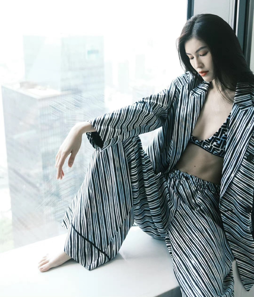 Sieu mau Ha Tue chup anh nhay cam anh 19