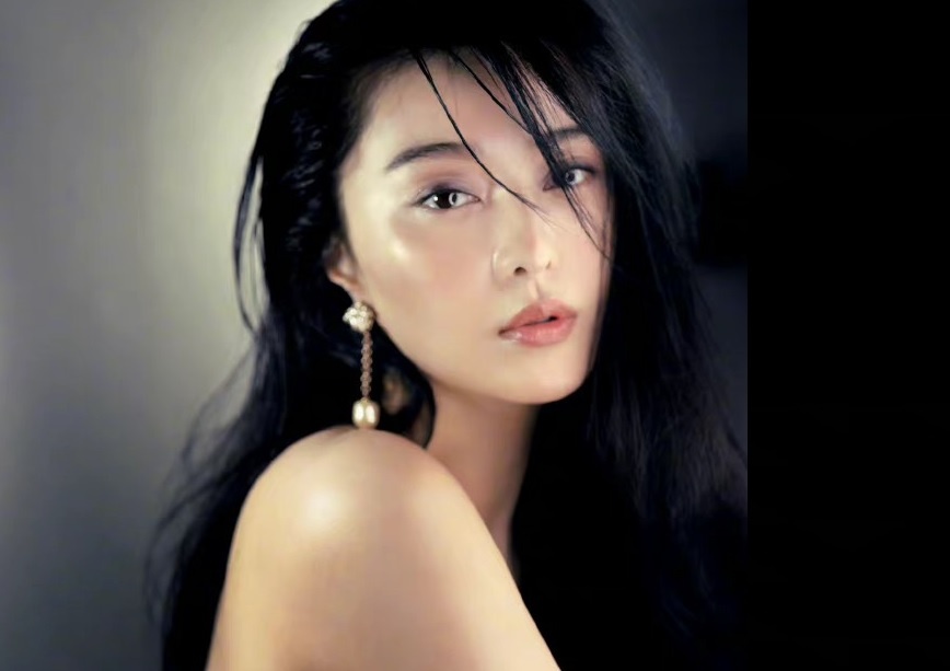 Pham Bang Bang bi che mau bup be tinh duc hinh anh