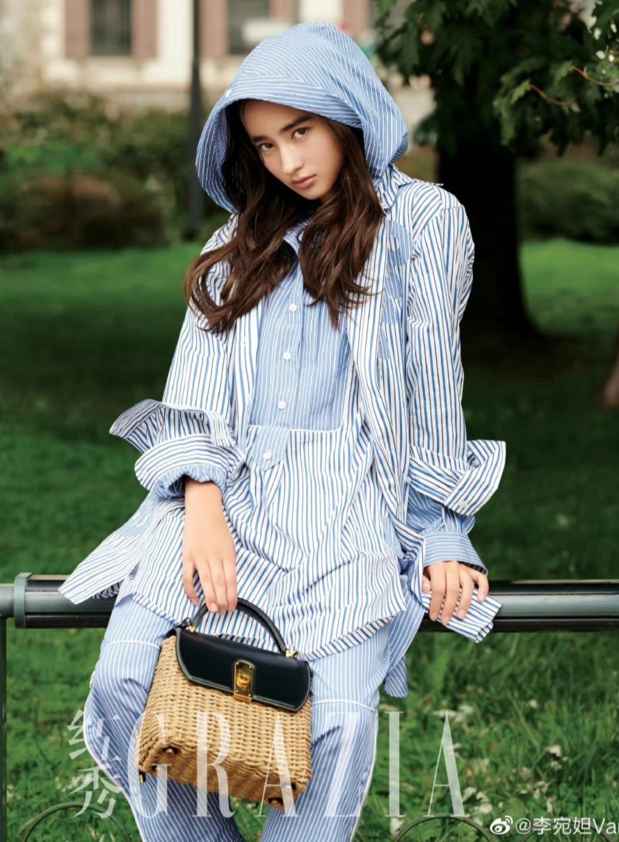 Tuổi 19 của Lý Uyển Đát ảnh 14 Tuoi 19 cua Ly Uyen Dat anh 14