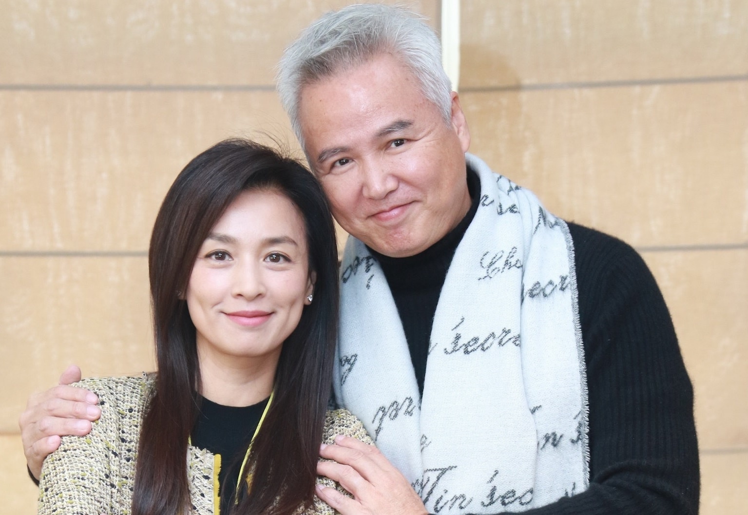 Vo chong Truong Dinh duoc go phong toa tai san hinh anh