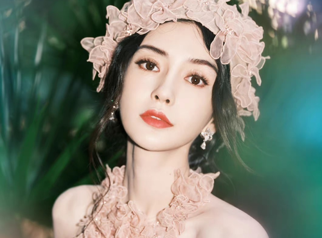 Angelababy bi che nhao cong khai hinh anh