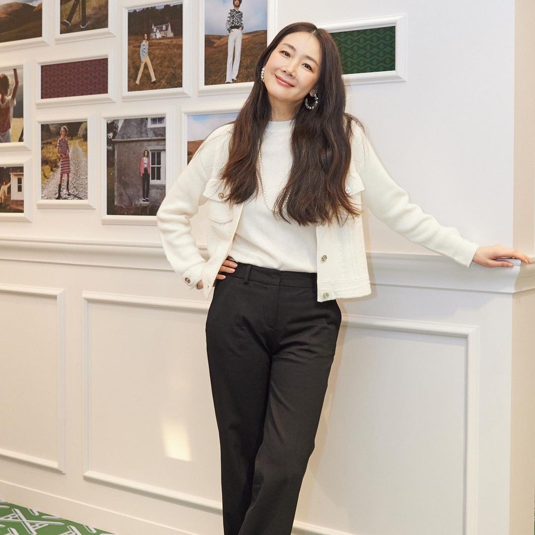 Sao han mang thai muon anh 11