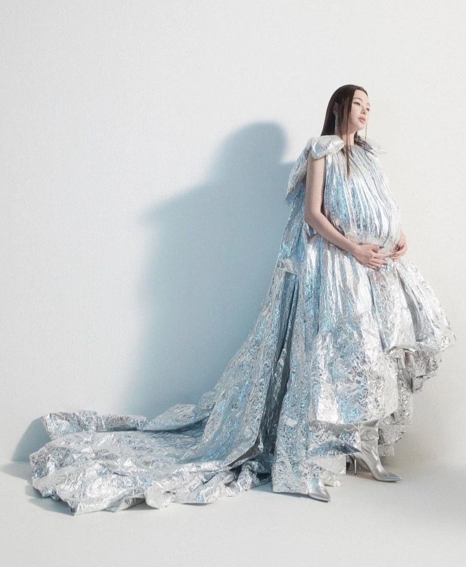 Sao hàn mang thai muộn ảnh 5 Sao han mang thai muon anh 5