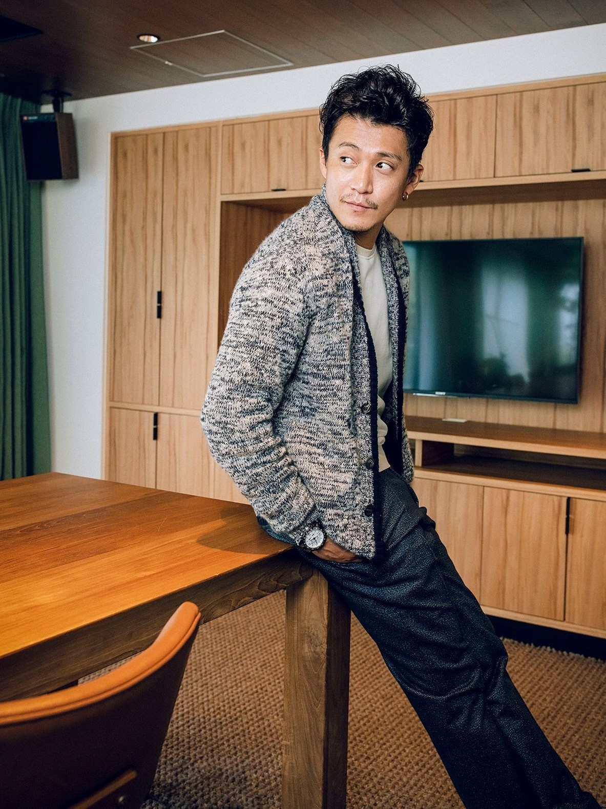 Oguri Shun lo anh thac loan anh 2
