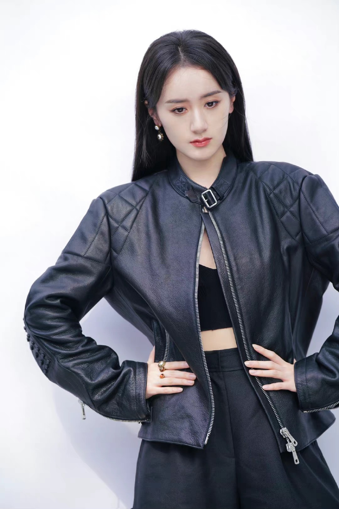 Viên Băng Nghiên trốn thuế ảnh 6 Vien Bang Nghien tron thue anh 6