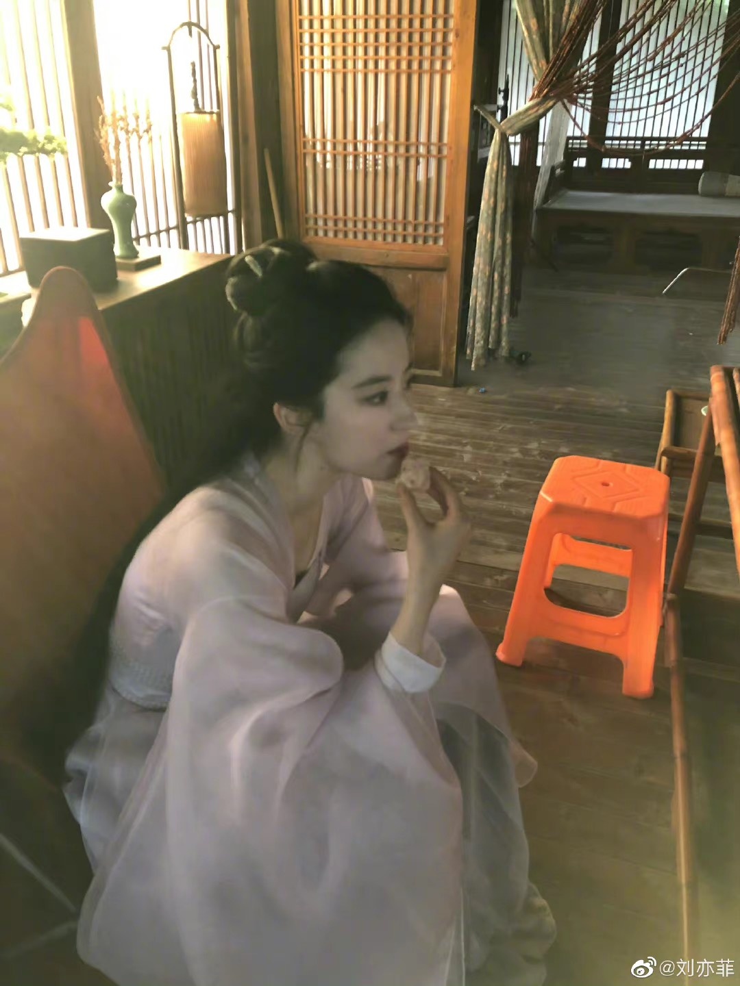 Hau truong Mong hoa luc anh 5