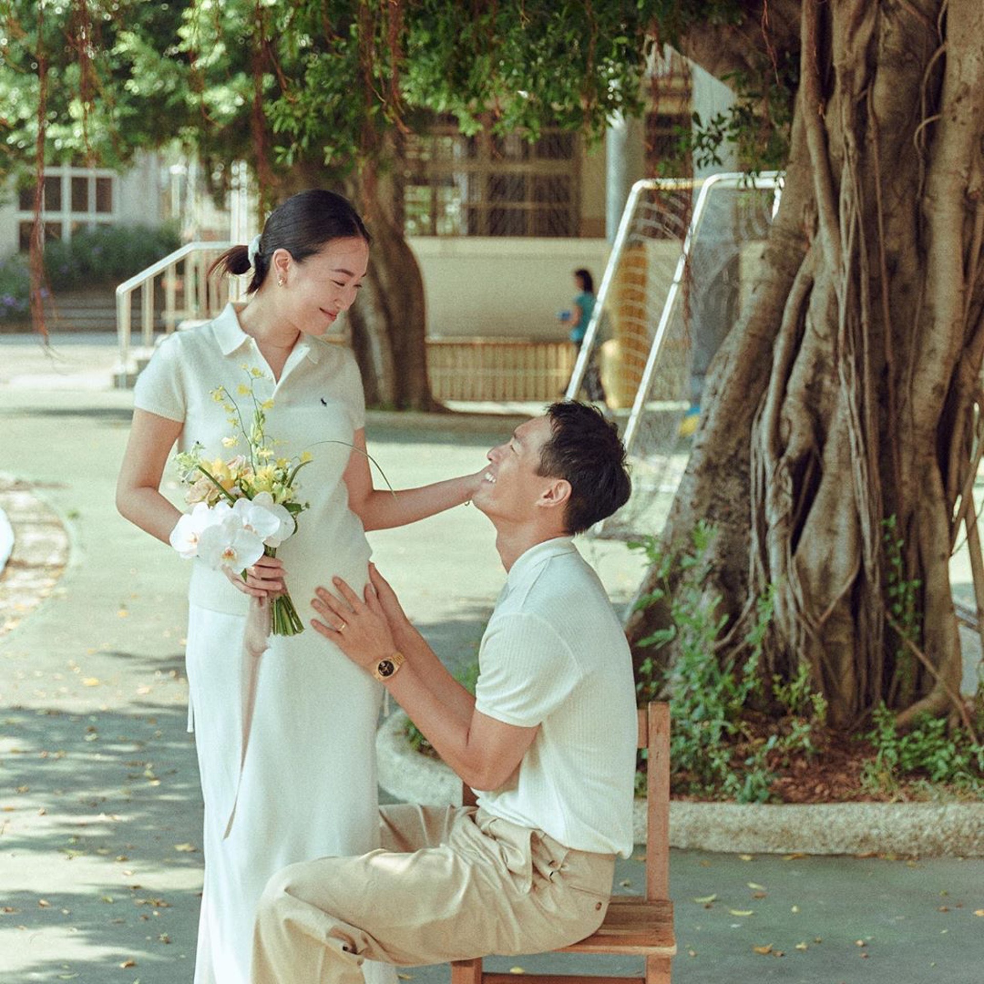 Duong Huu Ninh cuoi anh 3