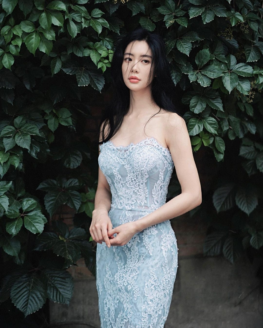 Nhan sac Clara anh 11