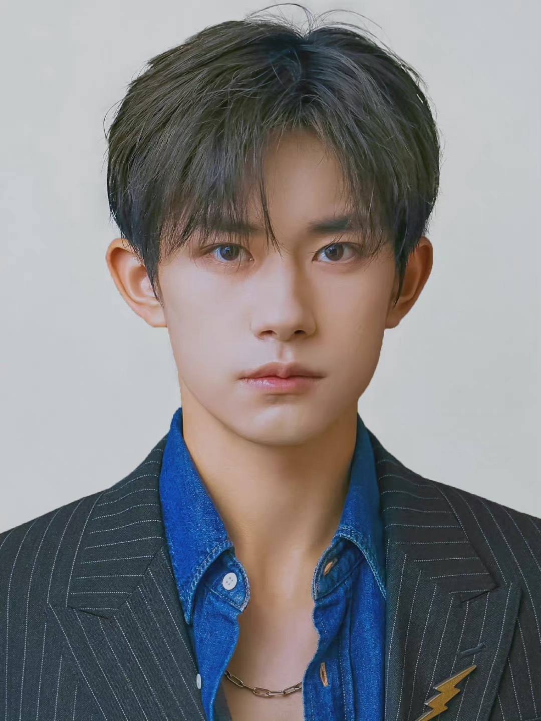 Dac quyen cua sao Trung gay buc xuc anh 1