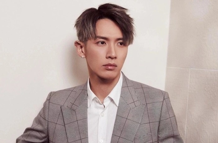 Kha Chan Dong muon giai nghe hinh anh