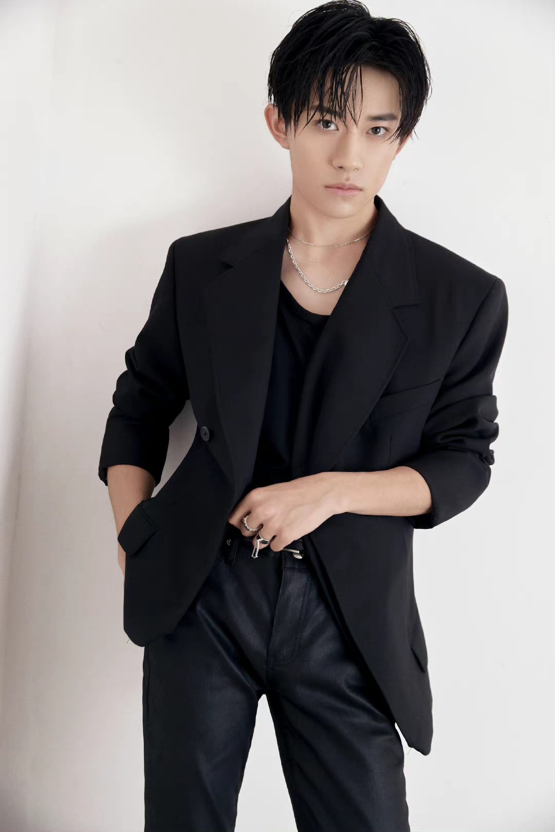 Dich Duong Thien Ti scandal anh 2