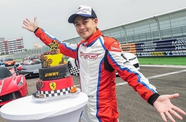 Bo suu tap oto 73 trieu USD cua Lam Chi Dinh hinh anh