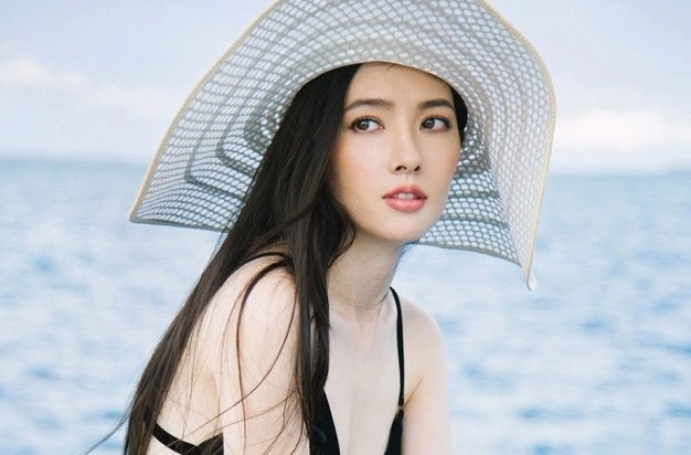 Bi kich cua nu dien vien lam con dau trum giai tri Hong Kong hinh anh