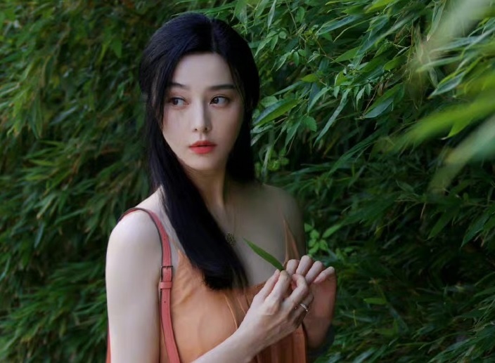 Than hinh gay cua Pham Bang Bang tro thanh chu de chi trich hinh anh