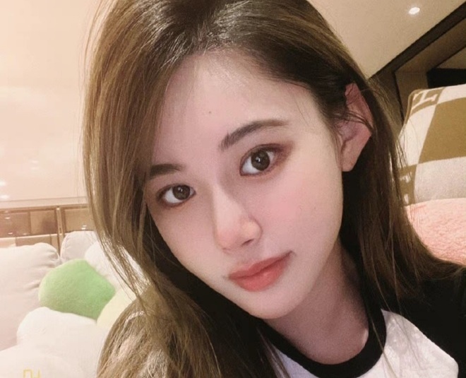 Nu nguoi mau Trung Quoc bi bat hinh anh