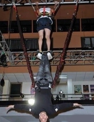 Su co san khau Trung Quoc anh 13