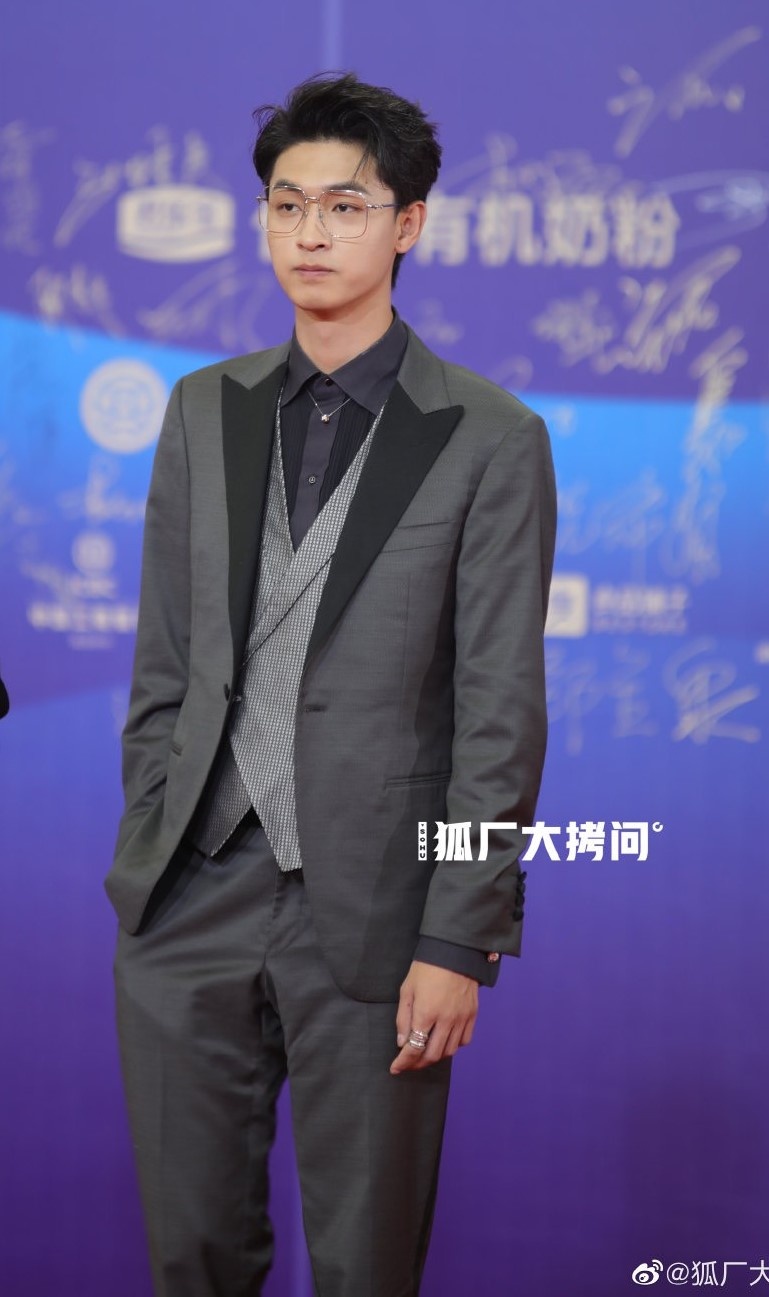 Thảm đỏ Bách Hoa 2022 ảnh 16 Tham do Bach Hoa 2022 anh 16