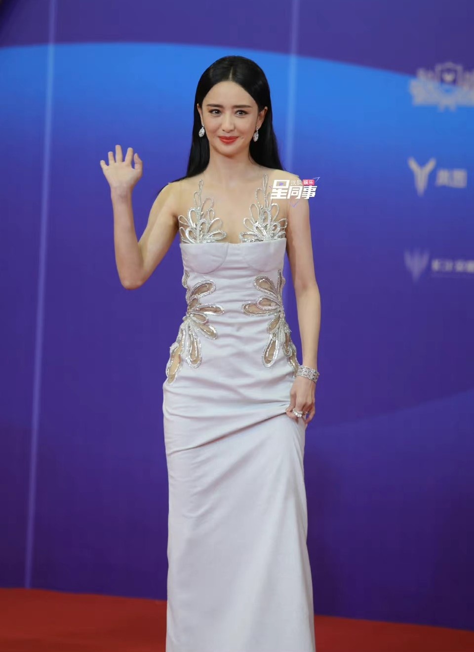 Thảm đỏ Bách Hoa 2022 ảnh 6 Tham do Bach Hoa 2022 anh 6