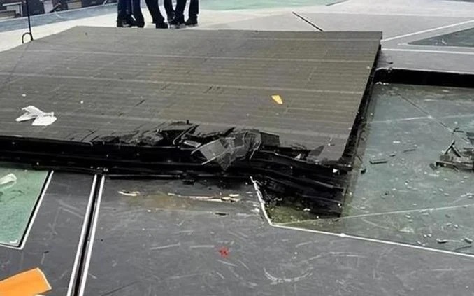 Vu cong 27 tuoi gap su co san khau anh 5