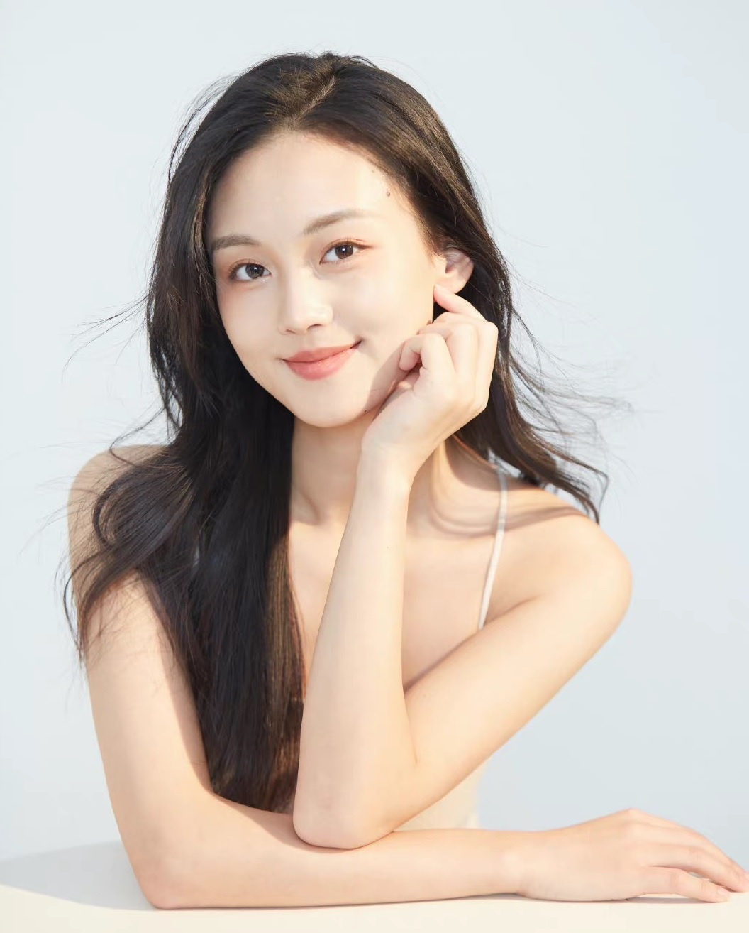 My nhan moi cua Vu Chinh anh 13