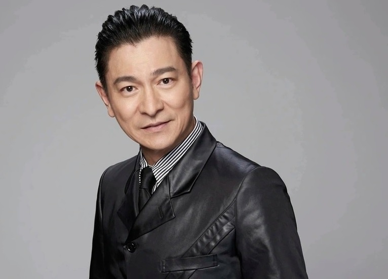 Su xuat hien gay tranh cai cua Luu Duc Hoa hinh anh