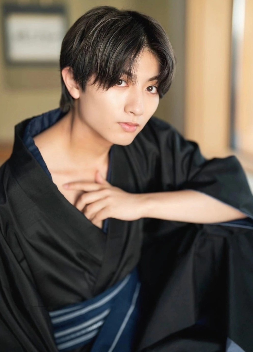 Tinh ai hon loan cua hai than tuong Nhat Ban anh 2