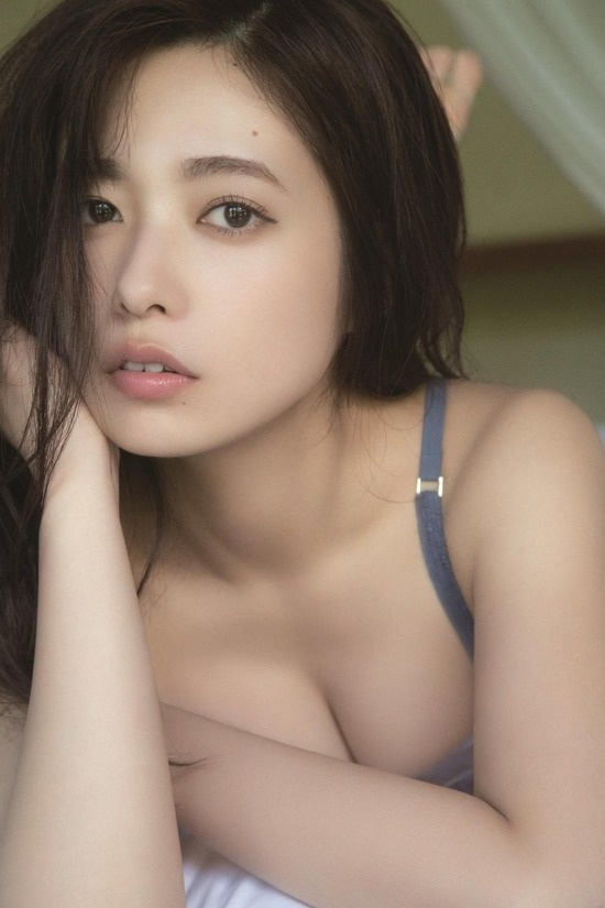 Tình ái hỗn loạn của hai thần tượng Nhật Bản ảnh 9 Tinh ai hon loan cua hai than tuong Nhat Ban anh 9