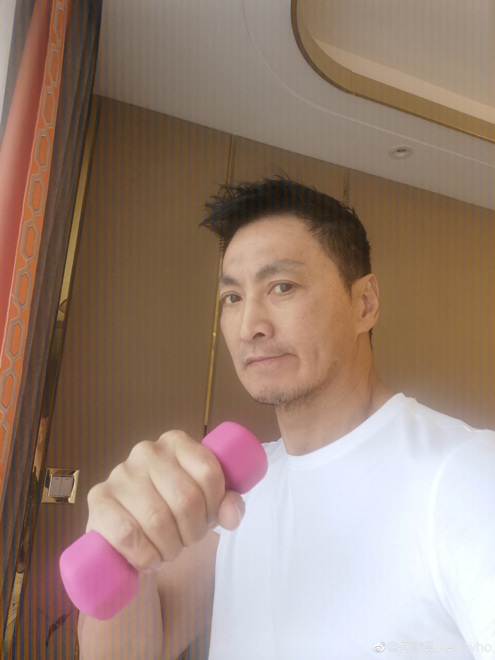 Ha Gia Kinh ban hang rong anh 5