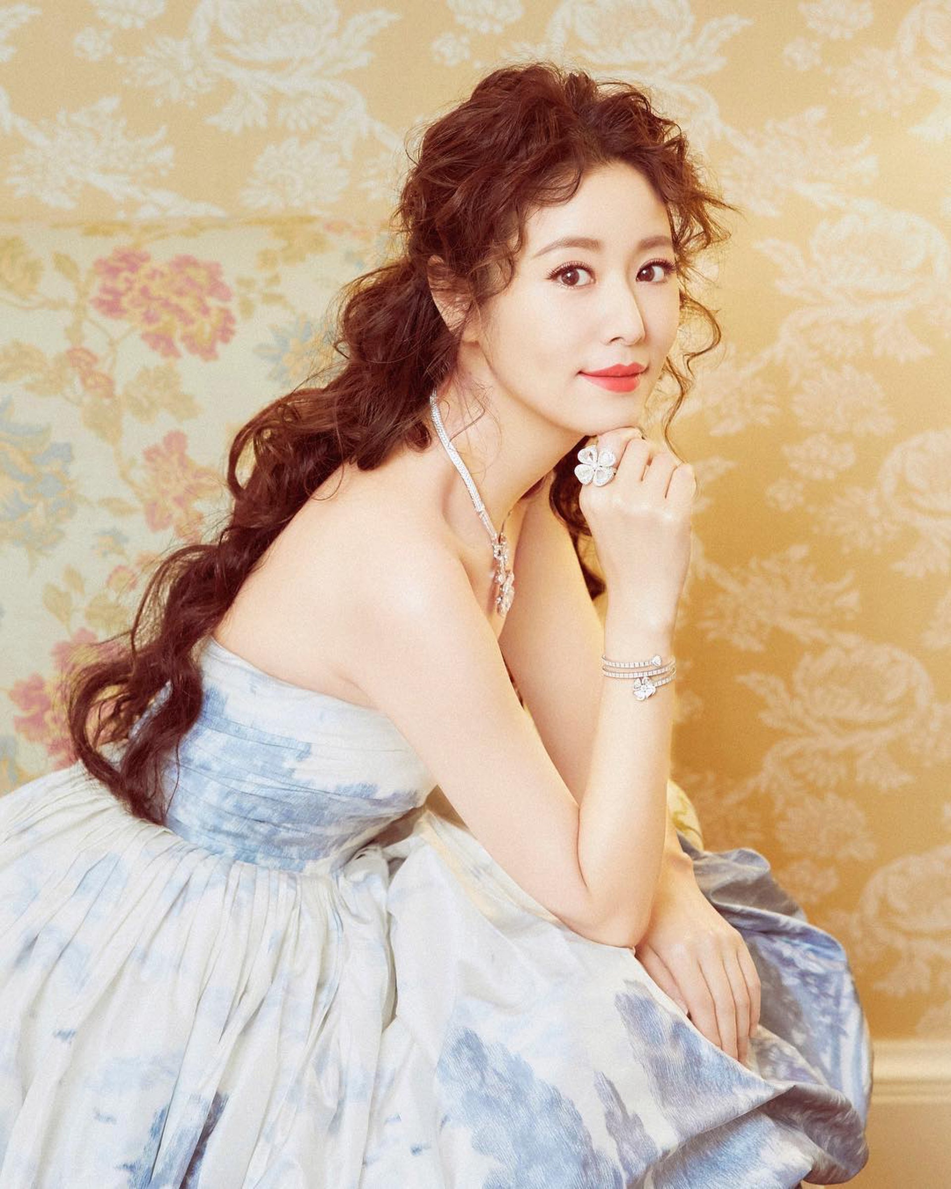 Lam Tam Nhu tuoi 46 anh 3