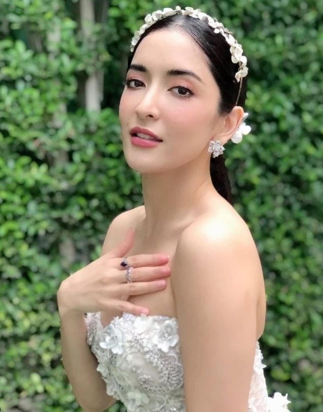 Pinky Savika bi bat anh 1