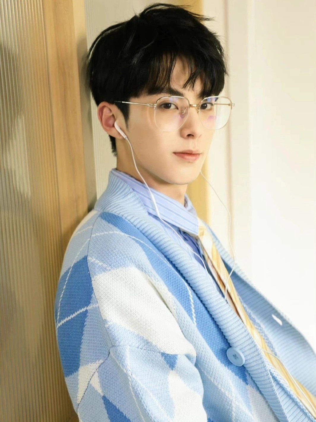 Vuong Hac De doi doi anh 17