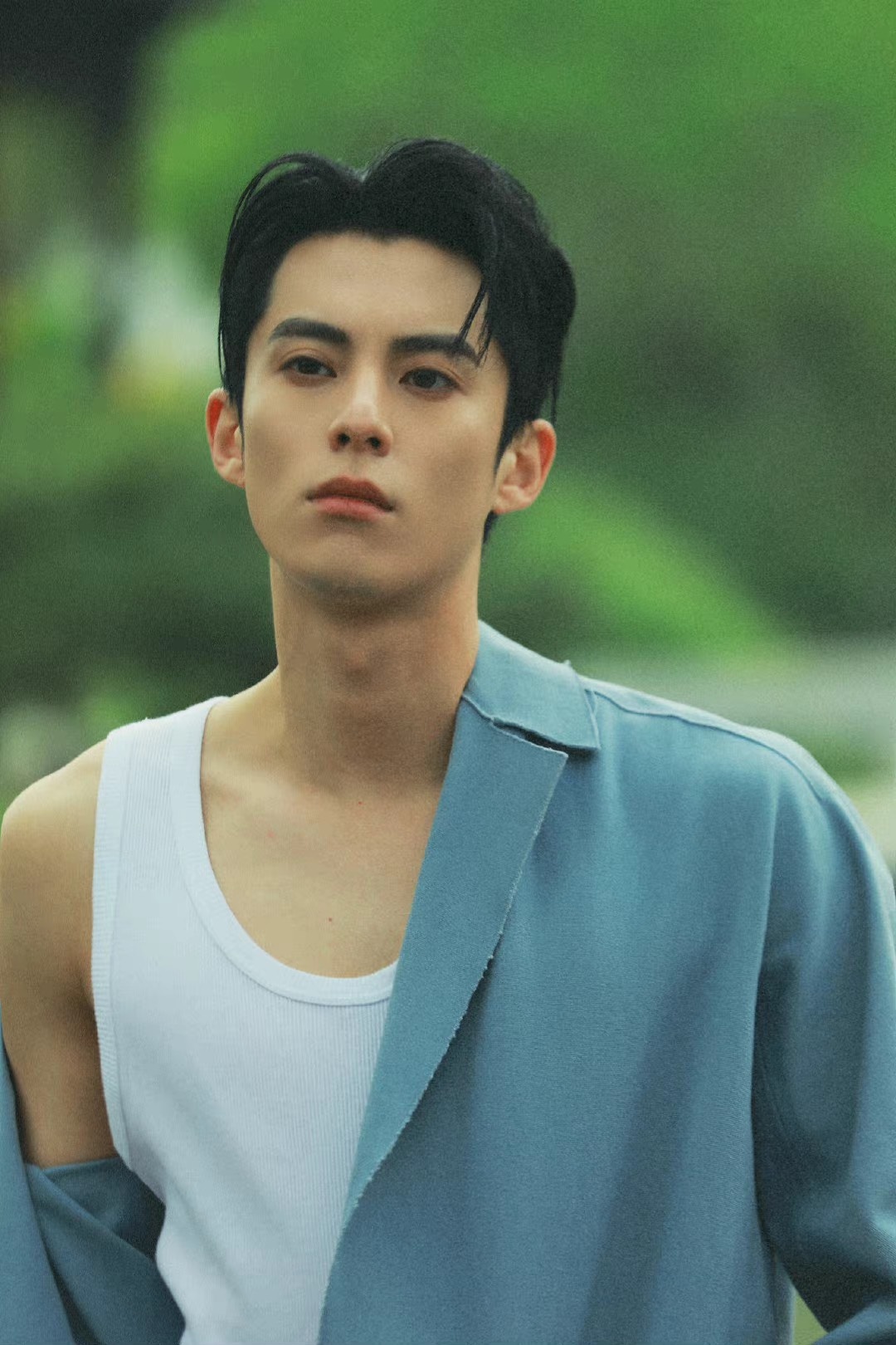 Vuong Hac De doi doi anh 8