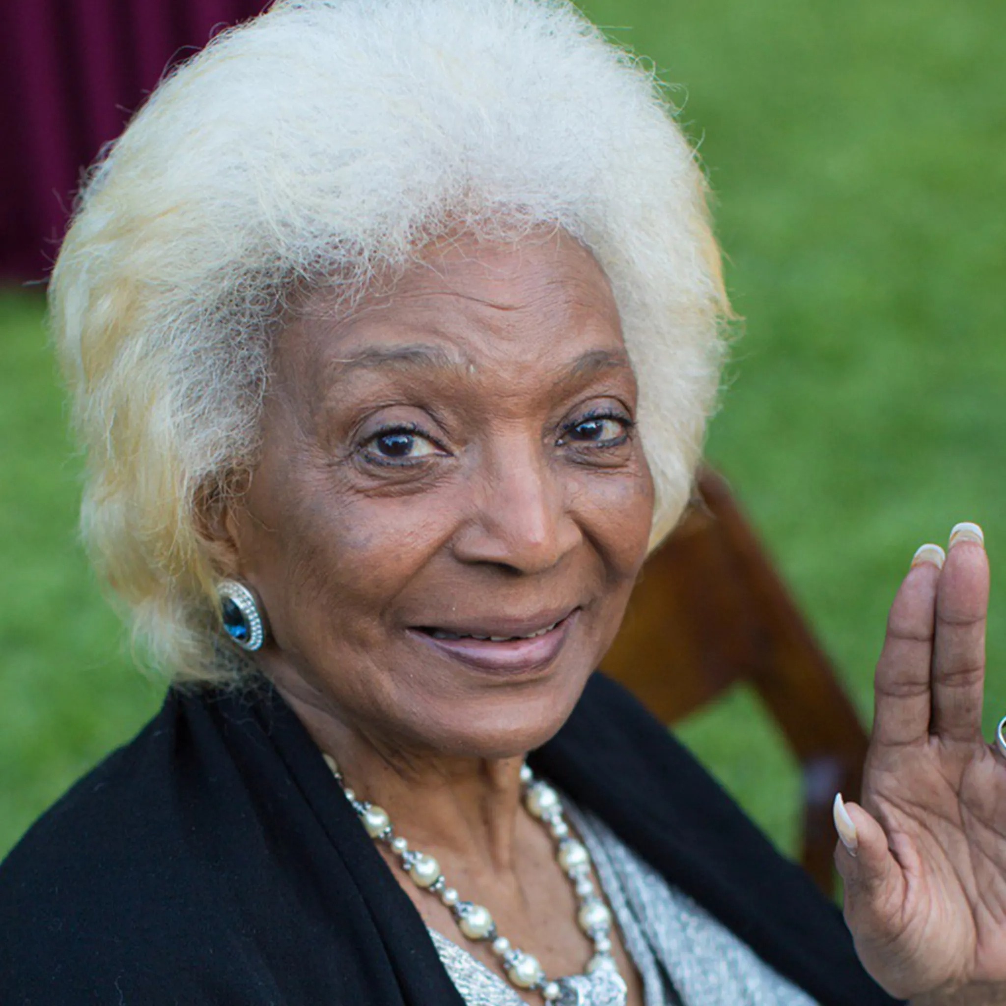 Nichelle Nichols qua đời ảnh 2 Nichelle Nichols qua doi anh 2