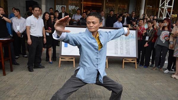 Tỷ phú làm phim ảnh 4 Ty phu lam phim anh 4