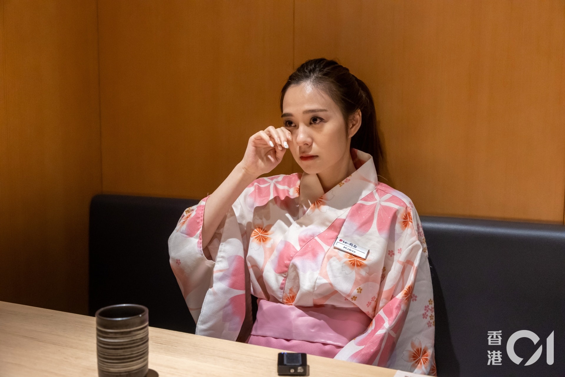 Lương Ân làm phục vụ ảnh 3 Luong An lam phuc vu anh 3