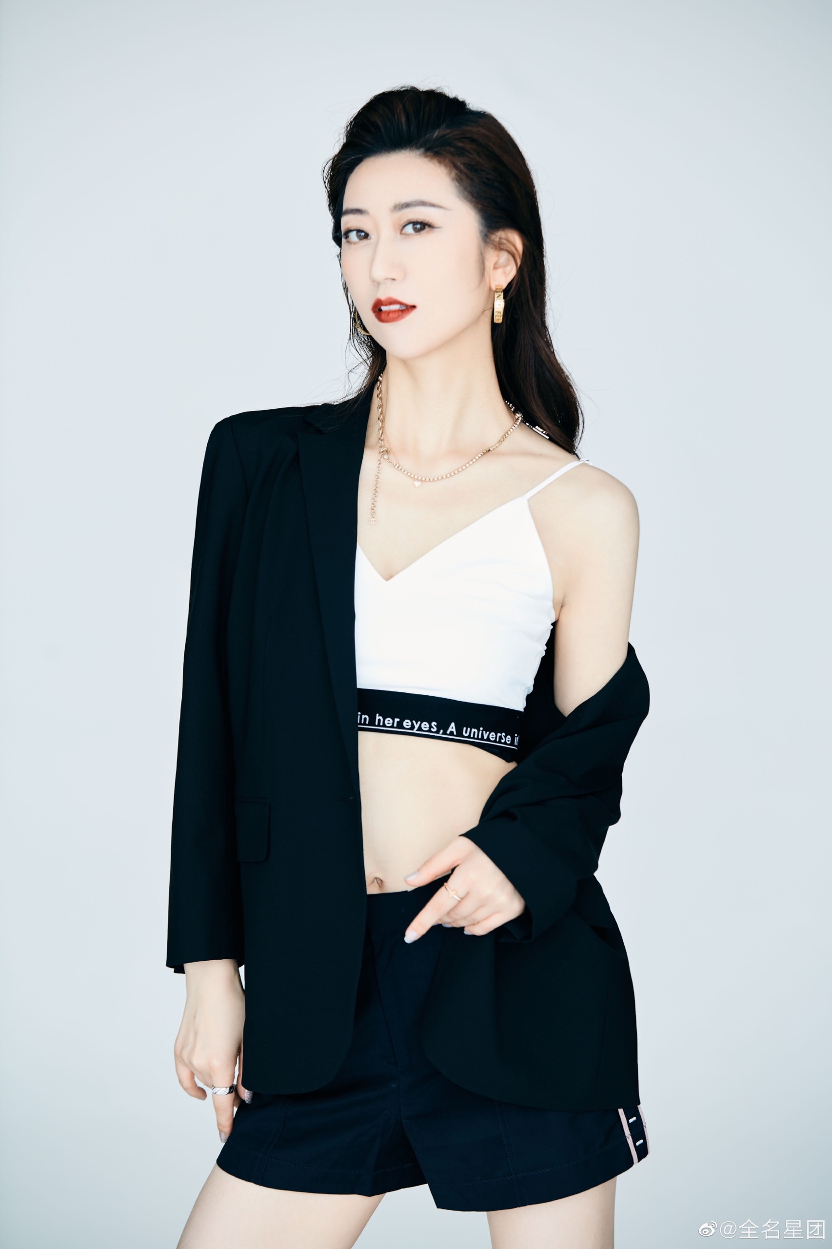 Tỷ phú làm phim ảnh 2 Ty phu lam phim anh 2