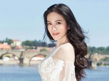 Diep Tuyen bi dao dam trung mat khi bieu dien hinh anh