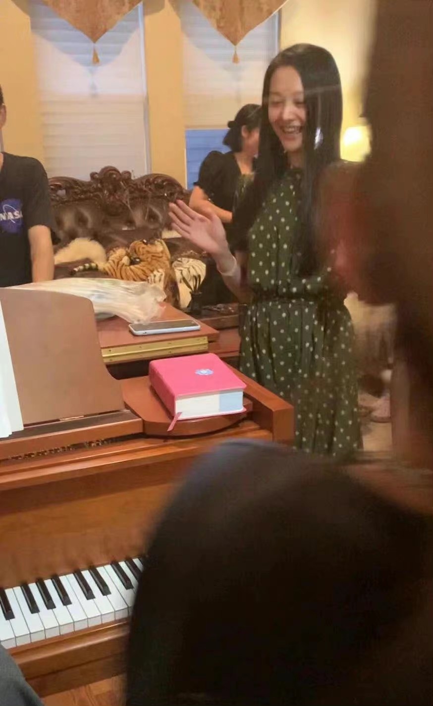 Cuoc song Trinh Sang anh 4