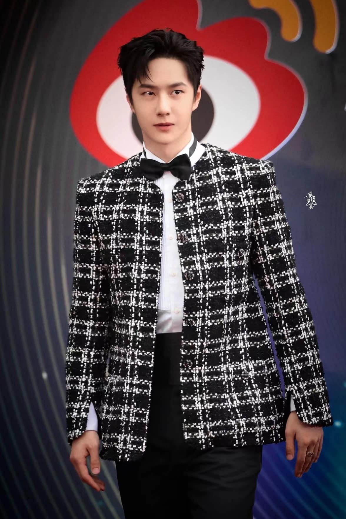 Vuong Nhat Bac kien anh 1