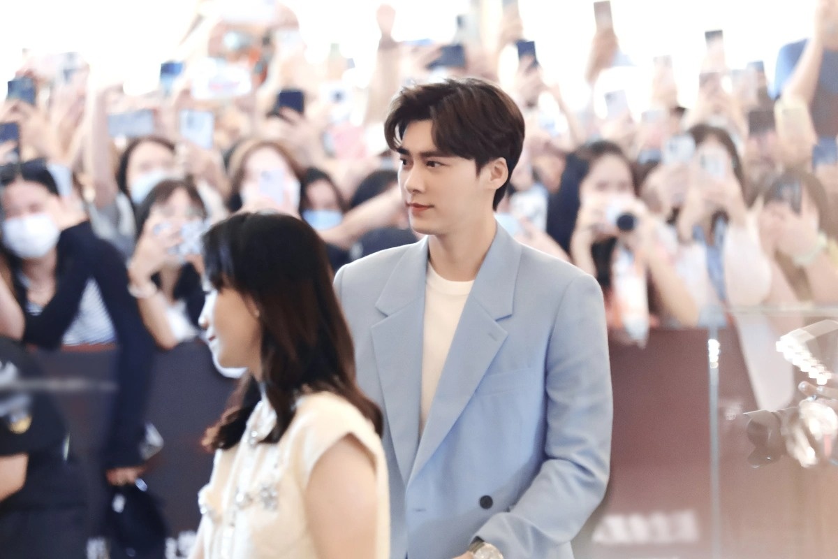 Lý Dịch Phong bê bối ảnh 4 Ly Dich Phong be boi anh 4