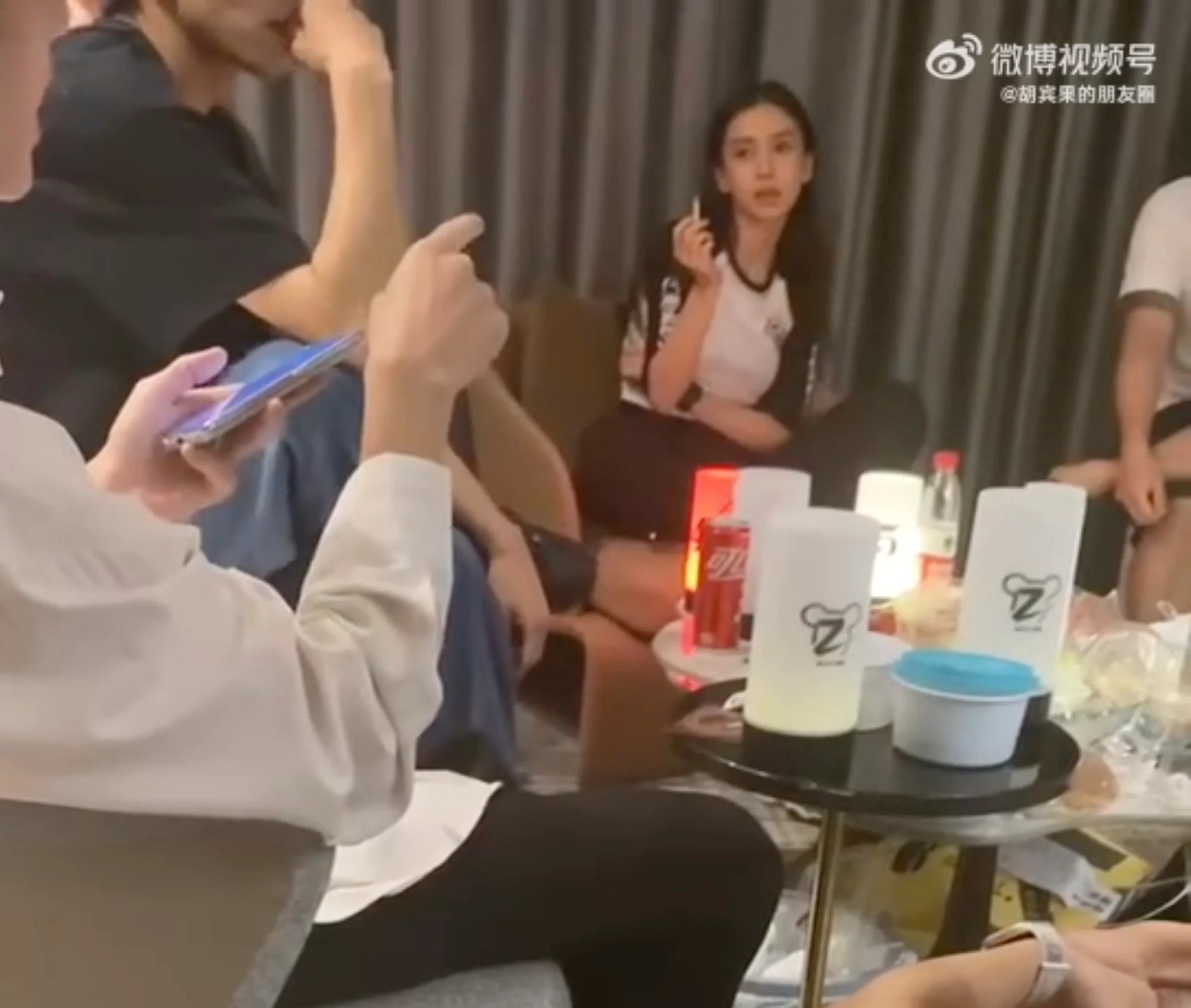 Angelababy vuong thi phi anh 2