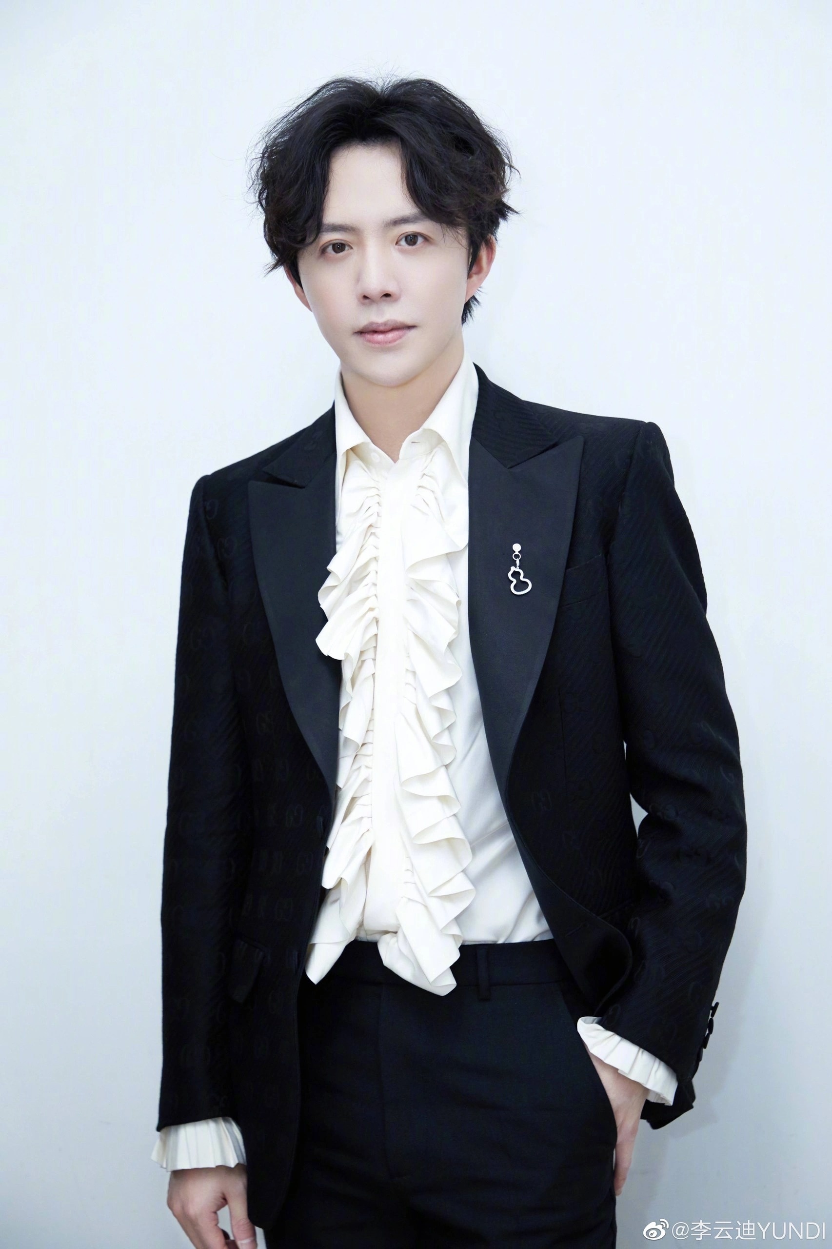 Ly Van Dich mua dam anh 1