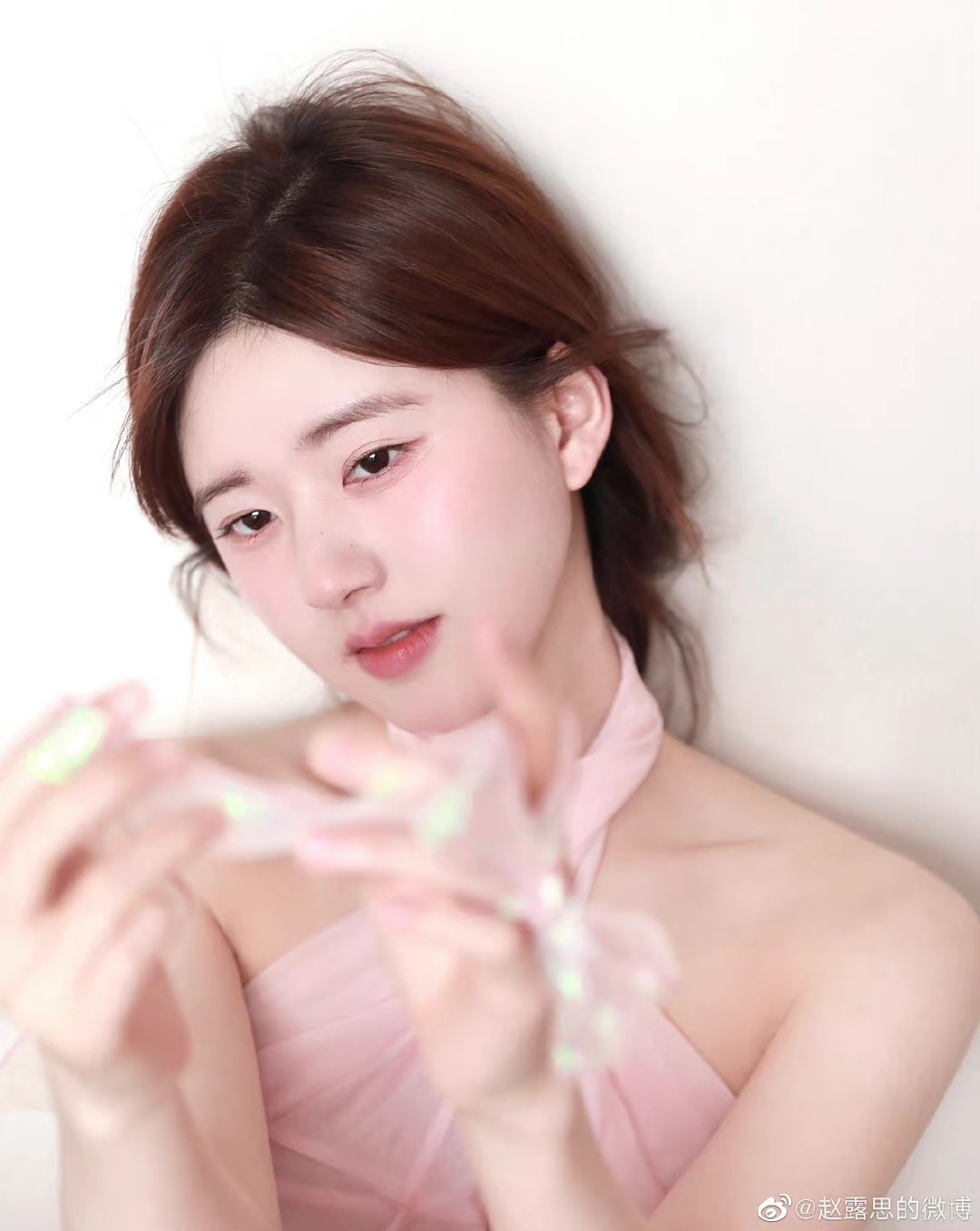 Trieu Lo Tu tranh cai anh 2