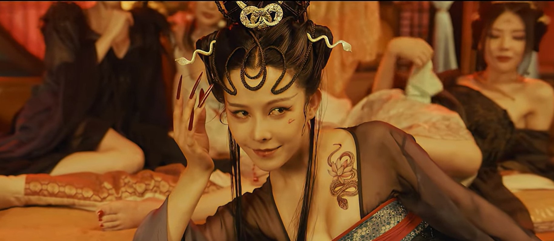 Tan hoa bi chi trich anh 3