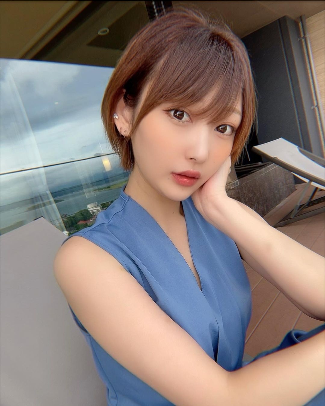 Manaka Shida bo hat anh 2