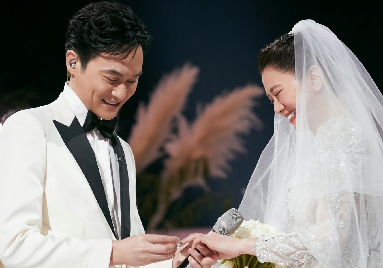 Truong Tri Lam - Vien Vinh Nghi to chuc hon le sau 21 nam chung song hinh anh