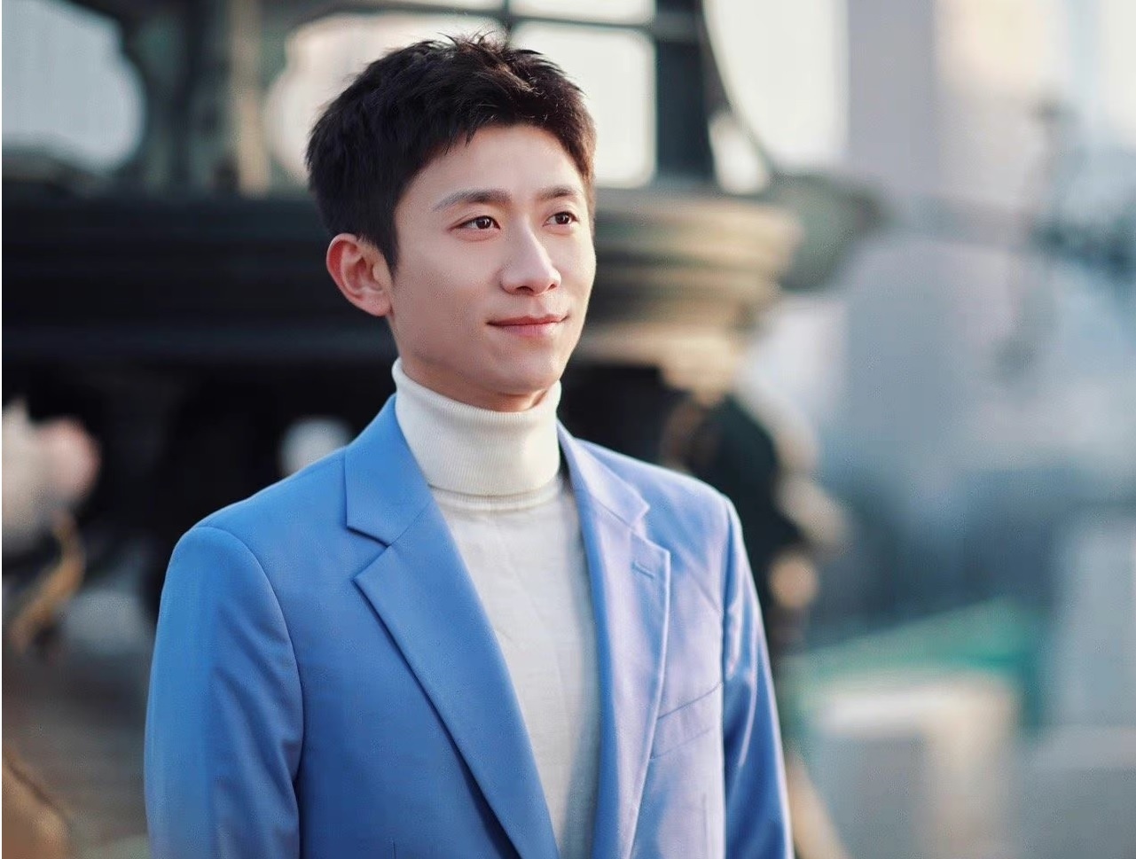 Trương Nhất Sơn trượt dài ảnh 2 Truong Nhat Son truot dai anh 2